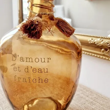 O Encanto No Centro De *